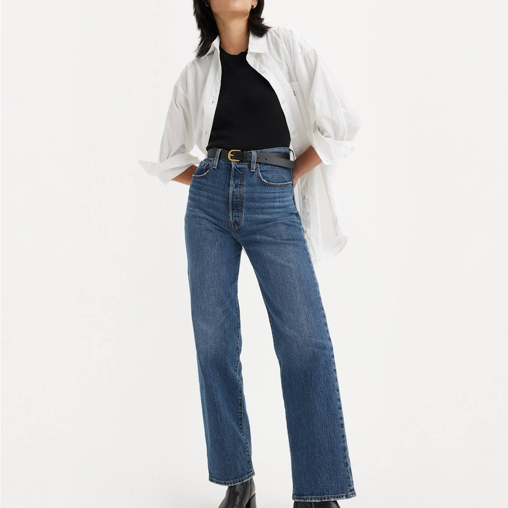 Levi’s rib cage straight jeans
